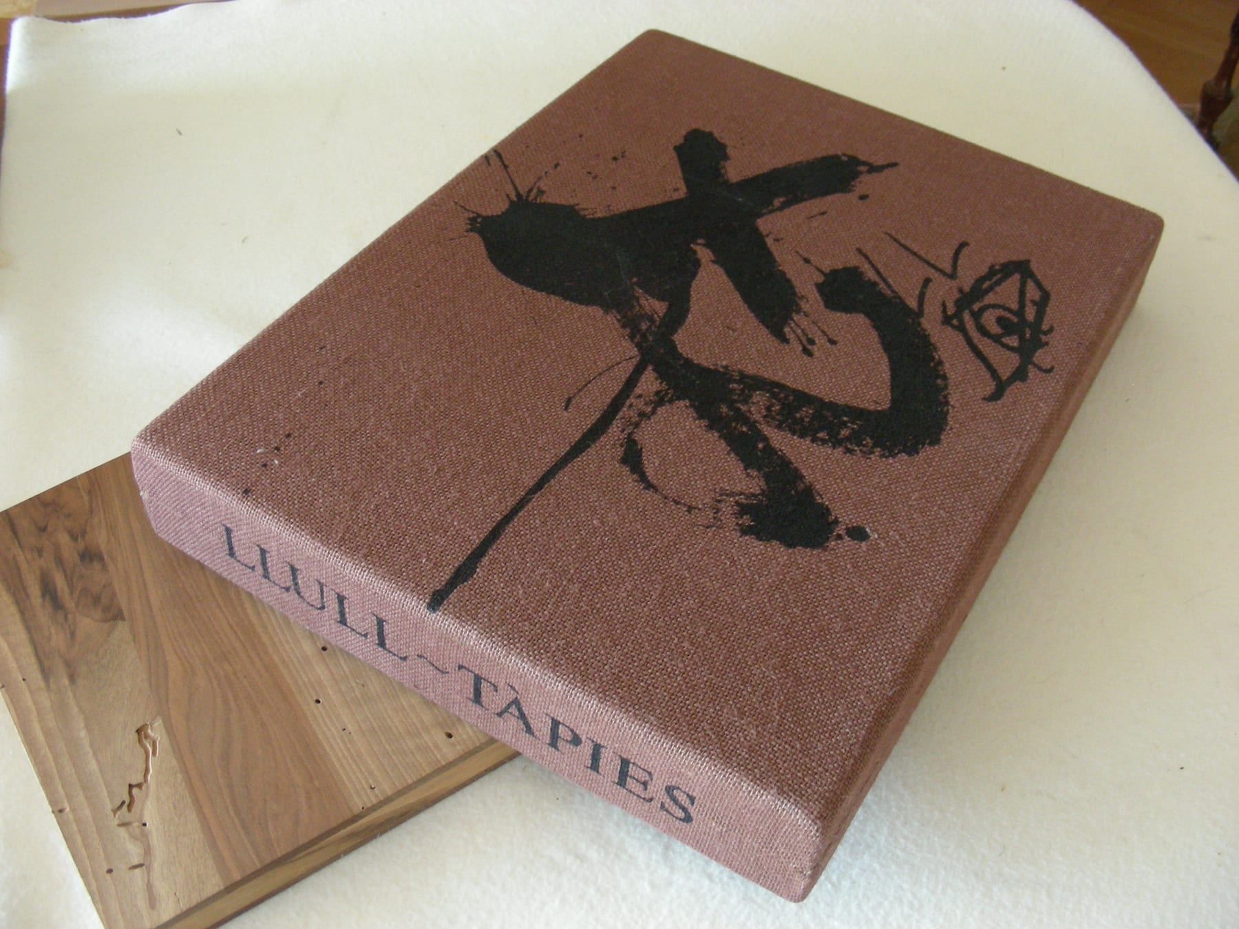 Llull - Tápies